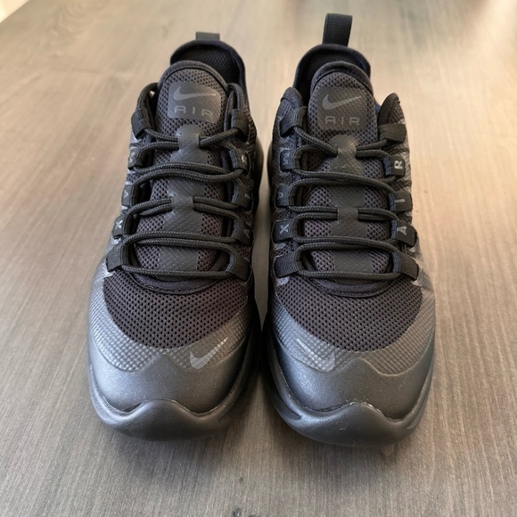 Nike Air Max Axis Black Anthracite sneakers shoes size women 5 NWOT - Picture 2 of 11